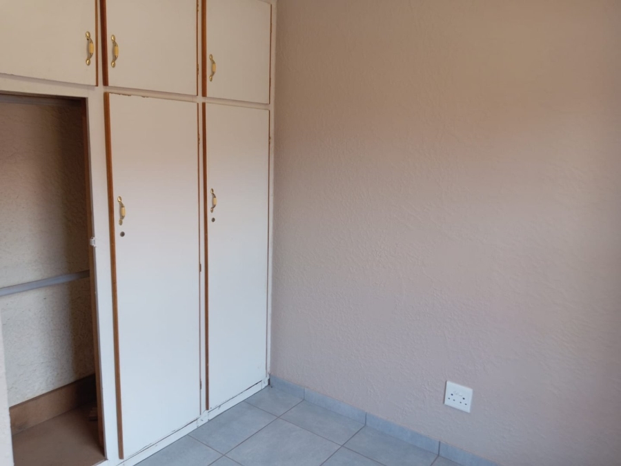 To Let 3 Bedroom Property for Rent in Mabopane Unit B North West